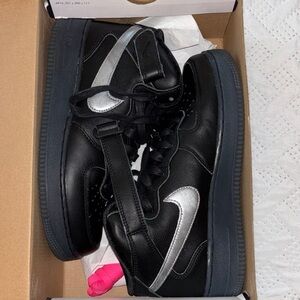 Nike Air Force 1 mid Black and Silver Sneakers